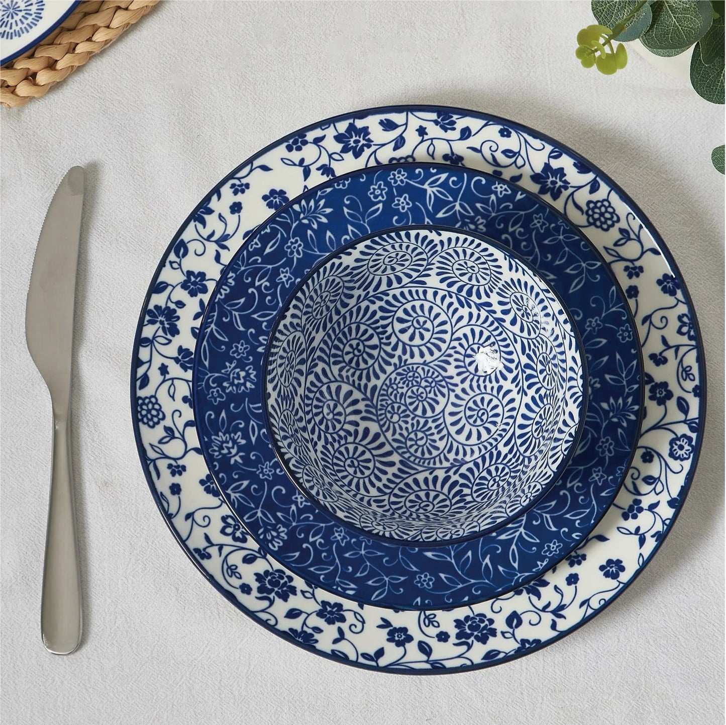 12-Piece Porcelain Dinnerware Set for 4