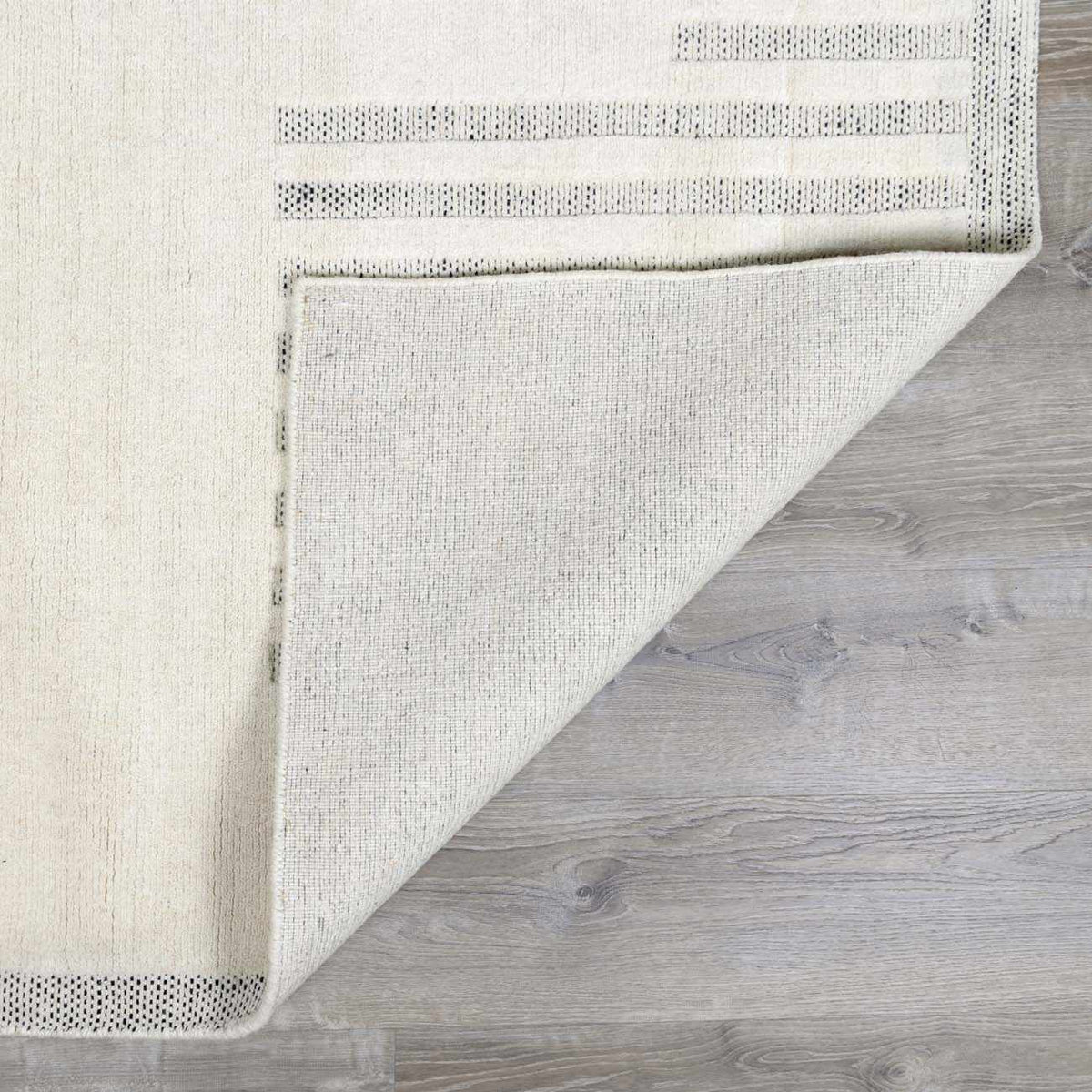 The Yulia Wool Rug