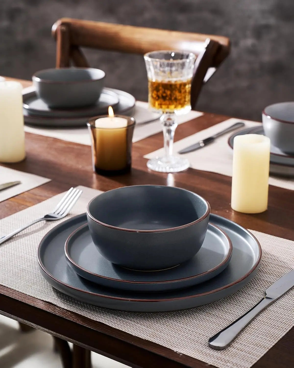 24-Piece Speckled Ceramic Dinnerware Set for 8