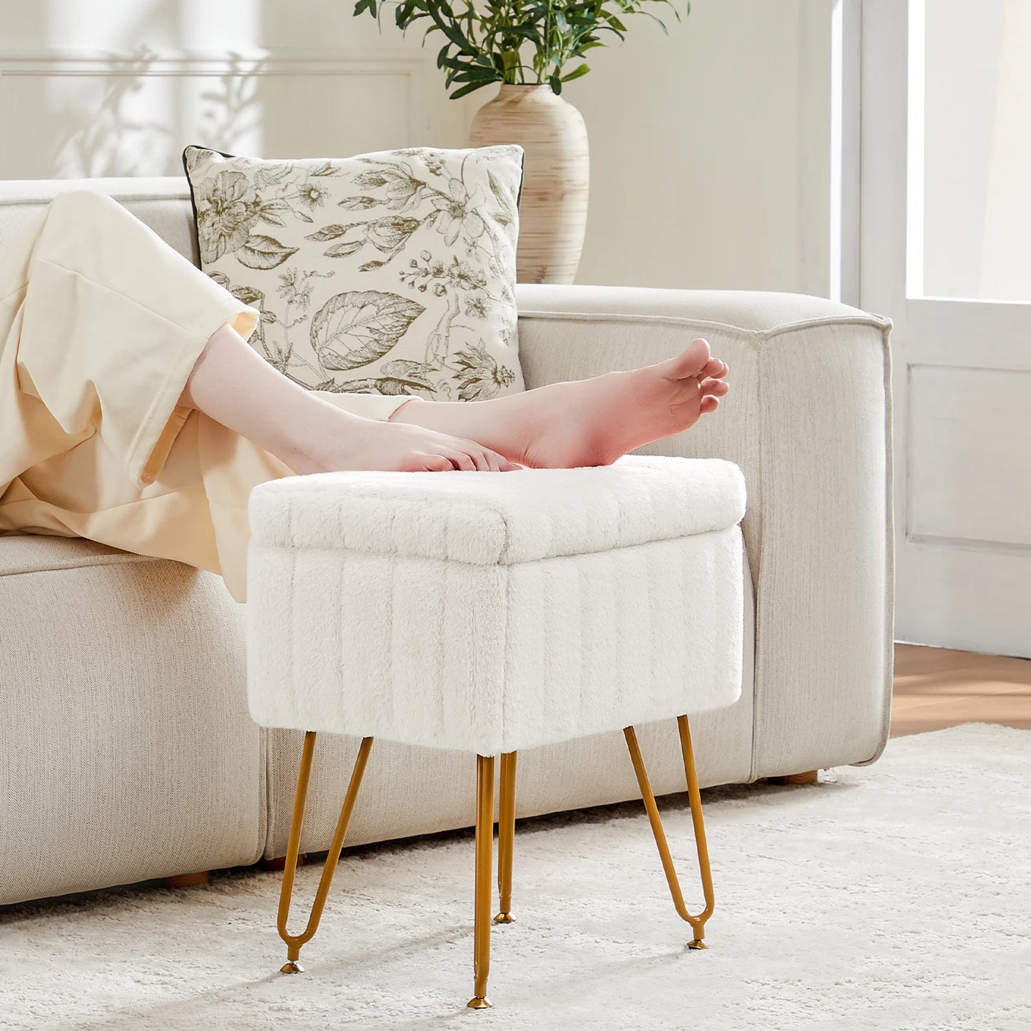 Faux Fur Vanity Stool with Hidden Storage