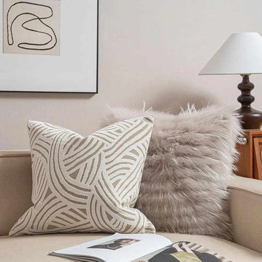 Luxury Chenille Jacquard Pillow Cover With Textured Detail