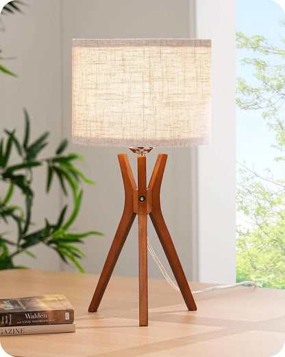 17.5" Mid Century Tripod Table Lamp