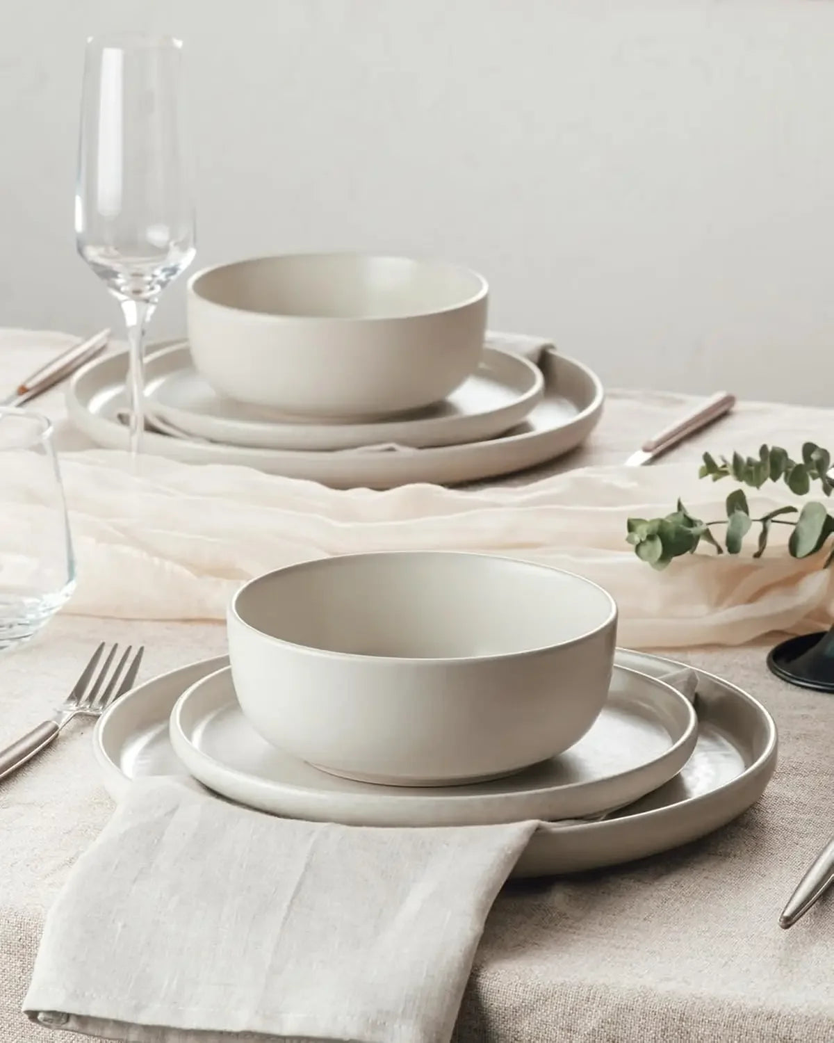 Handcrafted Reactive Glaze Stoneware Dinnerware Set