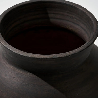 Minimalist Ceramic Vase with Sculptural Oval Form